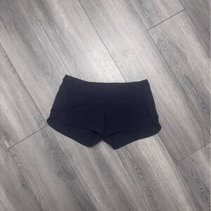 Lululemon running shorts size 4